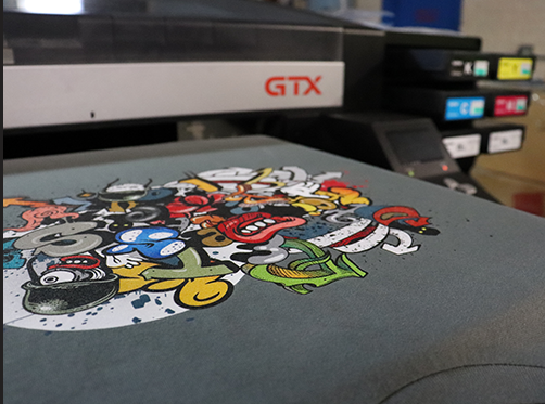 DTG printing on the fabric