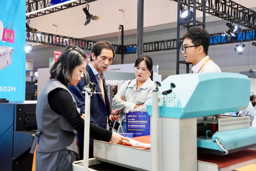 Epson i3200 DTF printer at printing expo